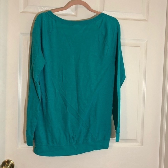 Pink Victoria’s Secret top - Picture 4 of 5